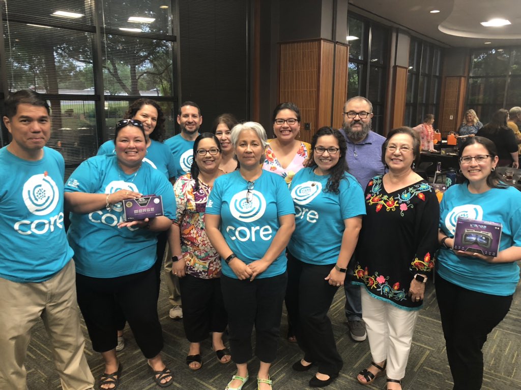 greg_wukasch's tweet photo. What does it look like when you get 30+ educators in a room to celebrate them and encourage them toward accomplishing their dreams? Maybe something like this @MySAWS #CoreTeachers #Leadership https://t.co/U6aNWYYoB2
