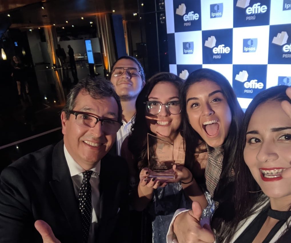 JotaTirado's tweet photo. Gracias @EffieAwardsPeru !
Estoy feliz y orgulloso de nuestros alumnos y profesores.
GANAMOS en 2 de las cinco categorías del Effie College
De esta forma reafirmamos nuestro compromiso de formar a los mejores de la industria!
Felicitaciones a todos! @IPPperu https://t.co/7EzvGT3Y19