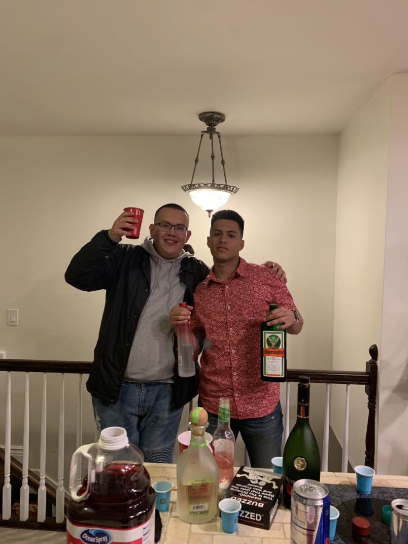 ivan_the_blaco's tweet photo. Hit it for one time  #memories #jagermeister #cirocwatermelon #remymartincognac https://t.co/LttxLuGWzv