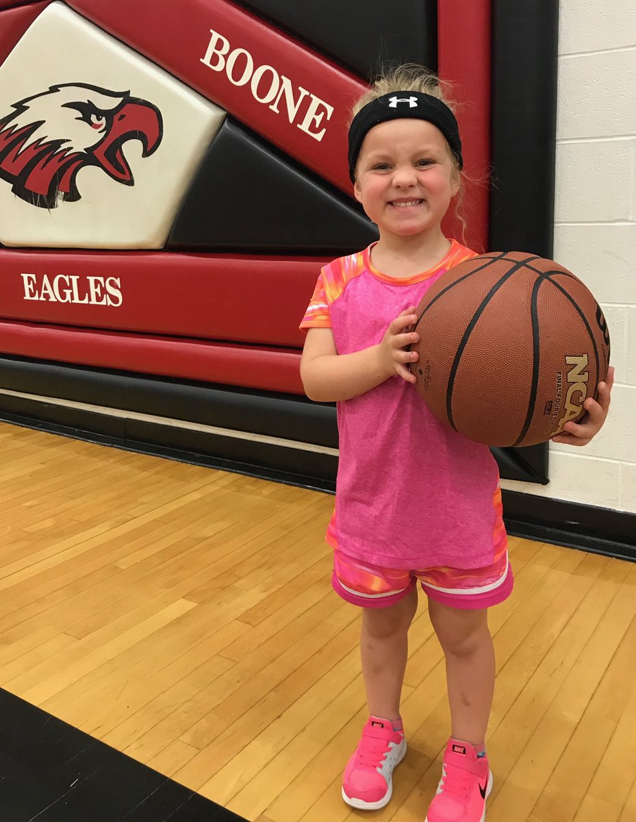 ChrisBellJCMO's tweet photo. First ever sports camp. This little lady is ready for some basketball 🏀 https://t.co/dvvSaii2C2