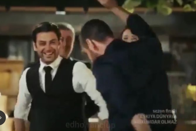 ebruli_3595's tweet photo. İlyas’ı bu kadar gülerken ilk kez gördüm 😂🙈🥰 #Edho #Ömİl #behil https://t.co/E3sr5dMdSz
