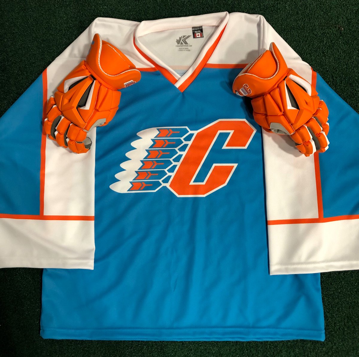 ILA SPORTS STORE tweet media