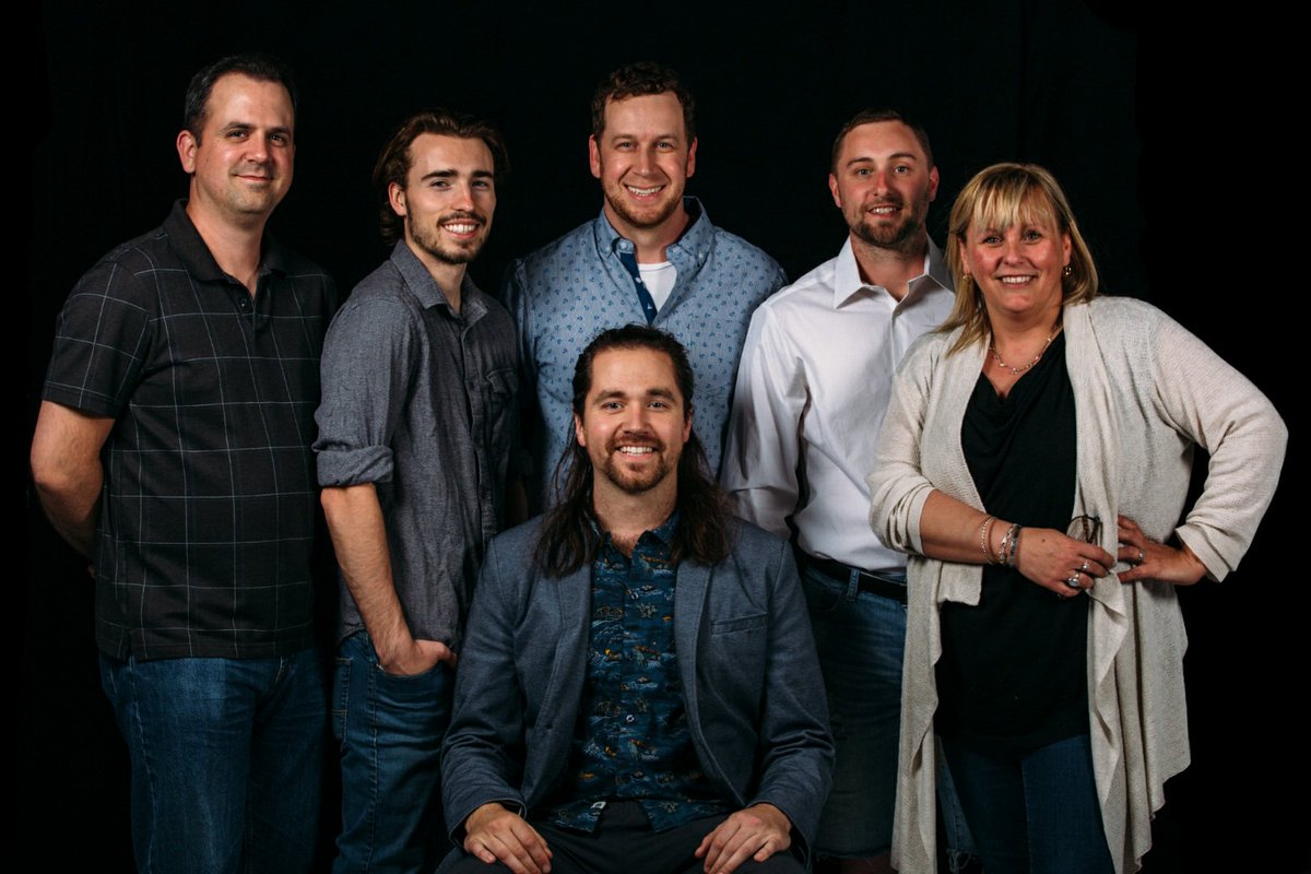 mattstewartca's tweet photo. My proudest moment as an Executive Director so far...was last night when we got to introduce the new Board of Directors for OSIF to all our members at the AGM.
Get to know these fabulous folks, you can read their bios here
https://t.co/irxl2ePUN7
#OSIF #OkanaganFilm #filmlife https://t.co/u4FtPC9HqN