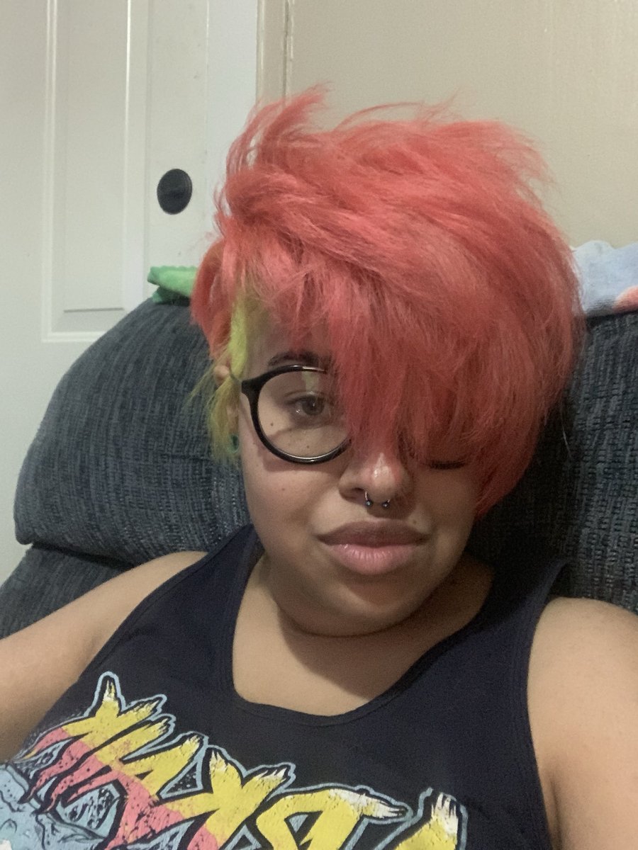 DOlppaemi's tweet photo. So it’s been a while. My name is Kai, non-binary, cosplayer and casual K-POP fanboy, he/him or they/them. BTS, SHINee, EXO, Lay, NCT. I’m Kyungsoo’s #1 groupie don’t challenge me. https://t.co/nlN9jDfEOS