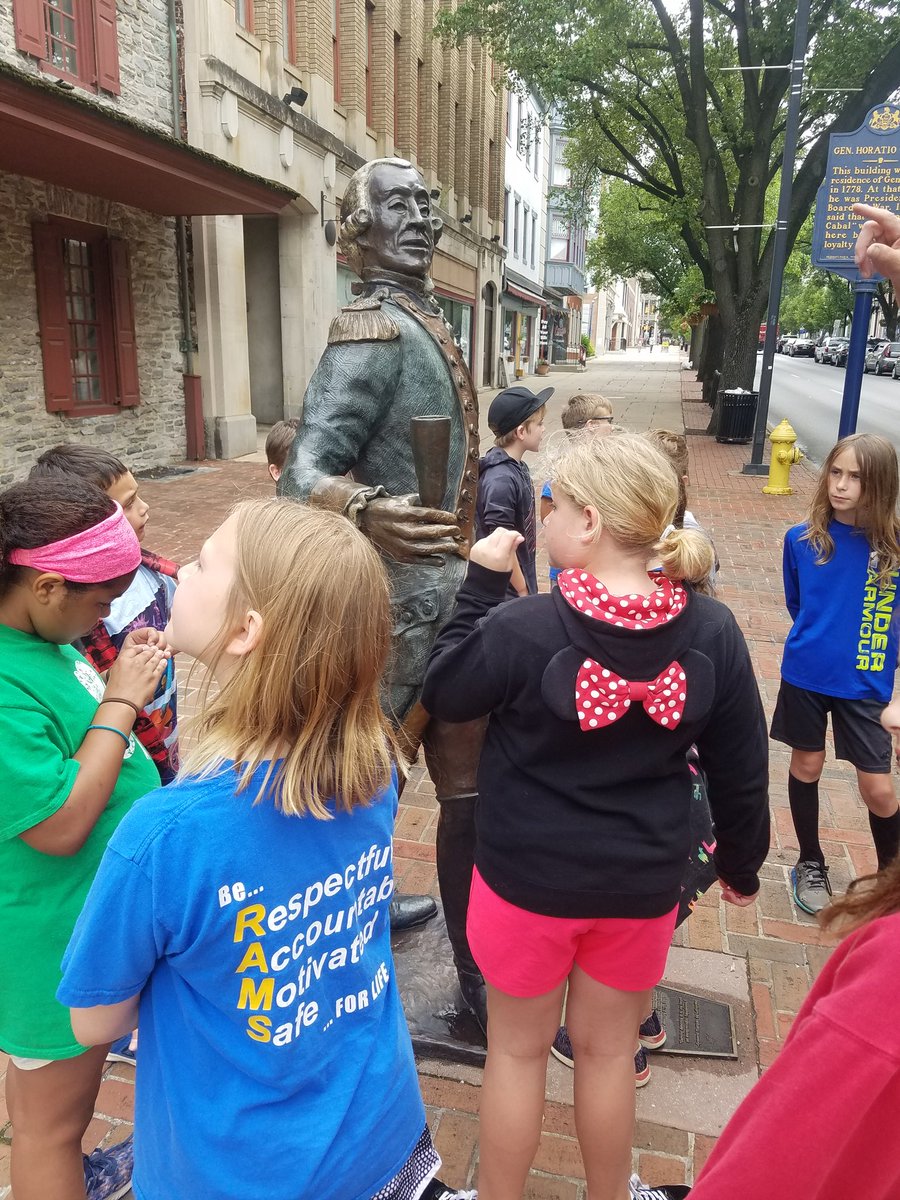 schiefenm3's tweet photo. Wonderful field trip to   @yorkhistory today. Thanks for a great experience. From @StewElementary https://t.co/pljdXH2M9V