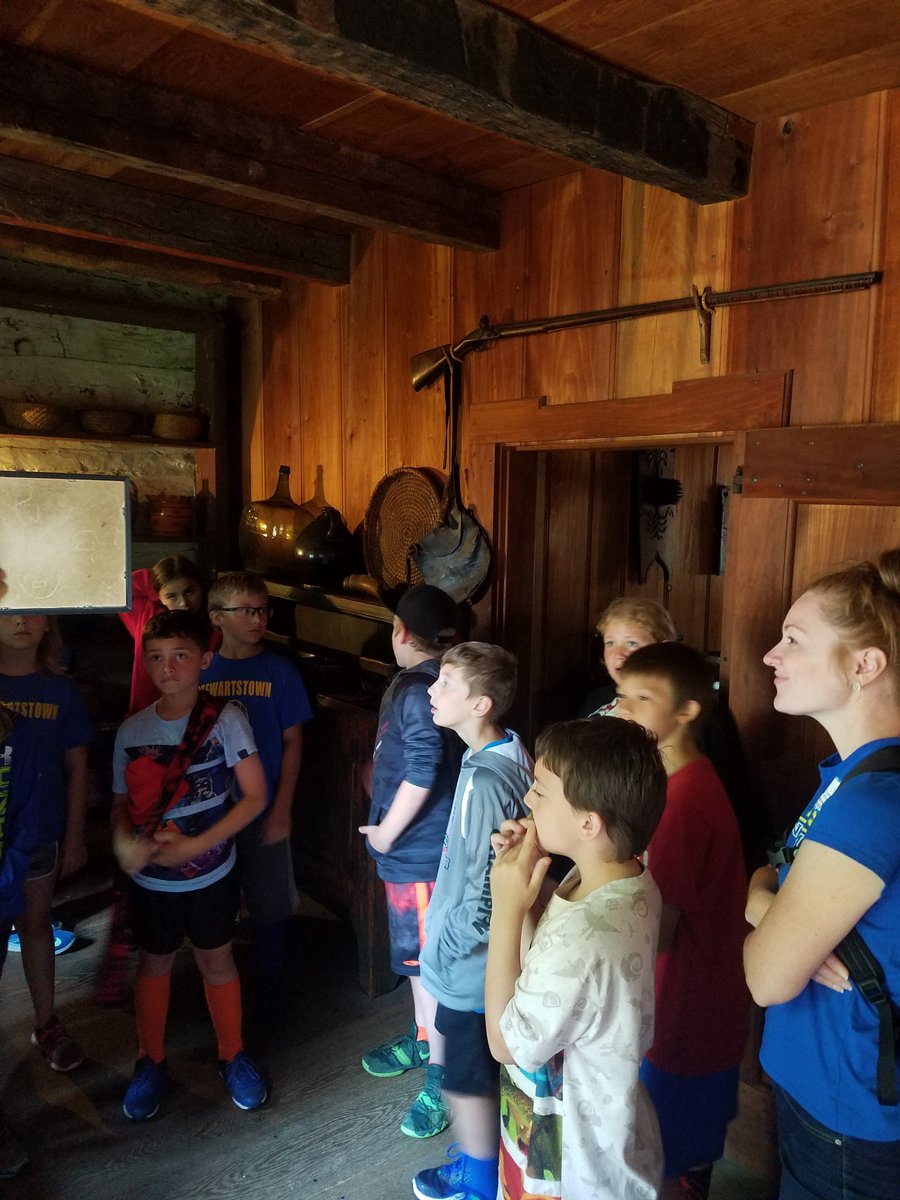 schiefenm3's tweet photo. Wonderful field trip to   @yorkhistory today. Thanks for a great experience. From @StewElementary https://t.co/pljdXH2M9V