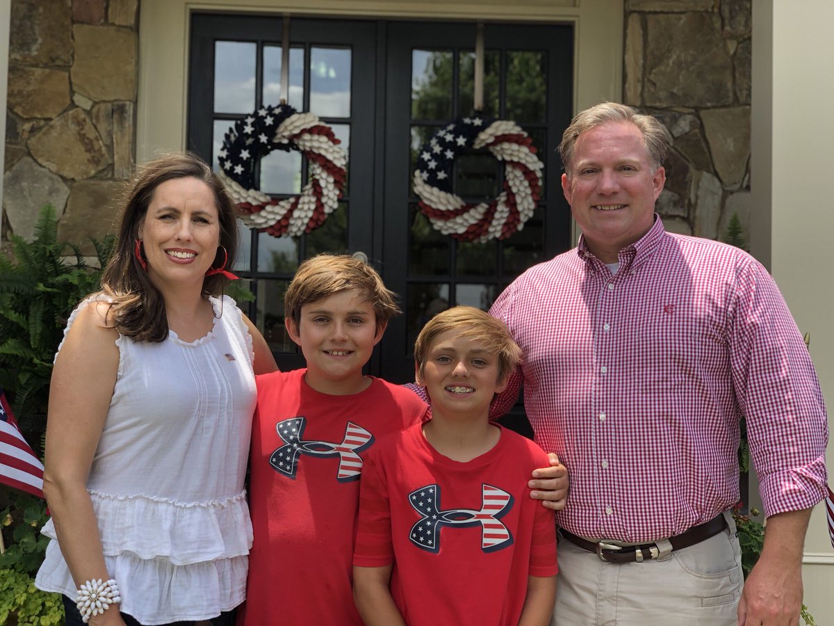 ElectBreakfield's tweet image. 