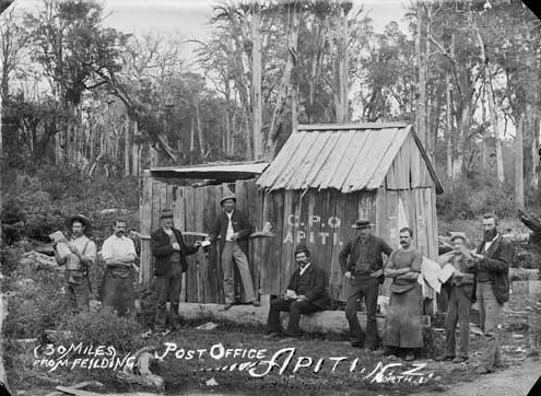 historicmatters's tweet photo. Post Office in Apiti, New Zealand, 1903. https://t.co/d18v8Vk7MP