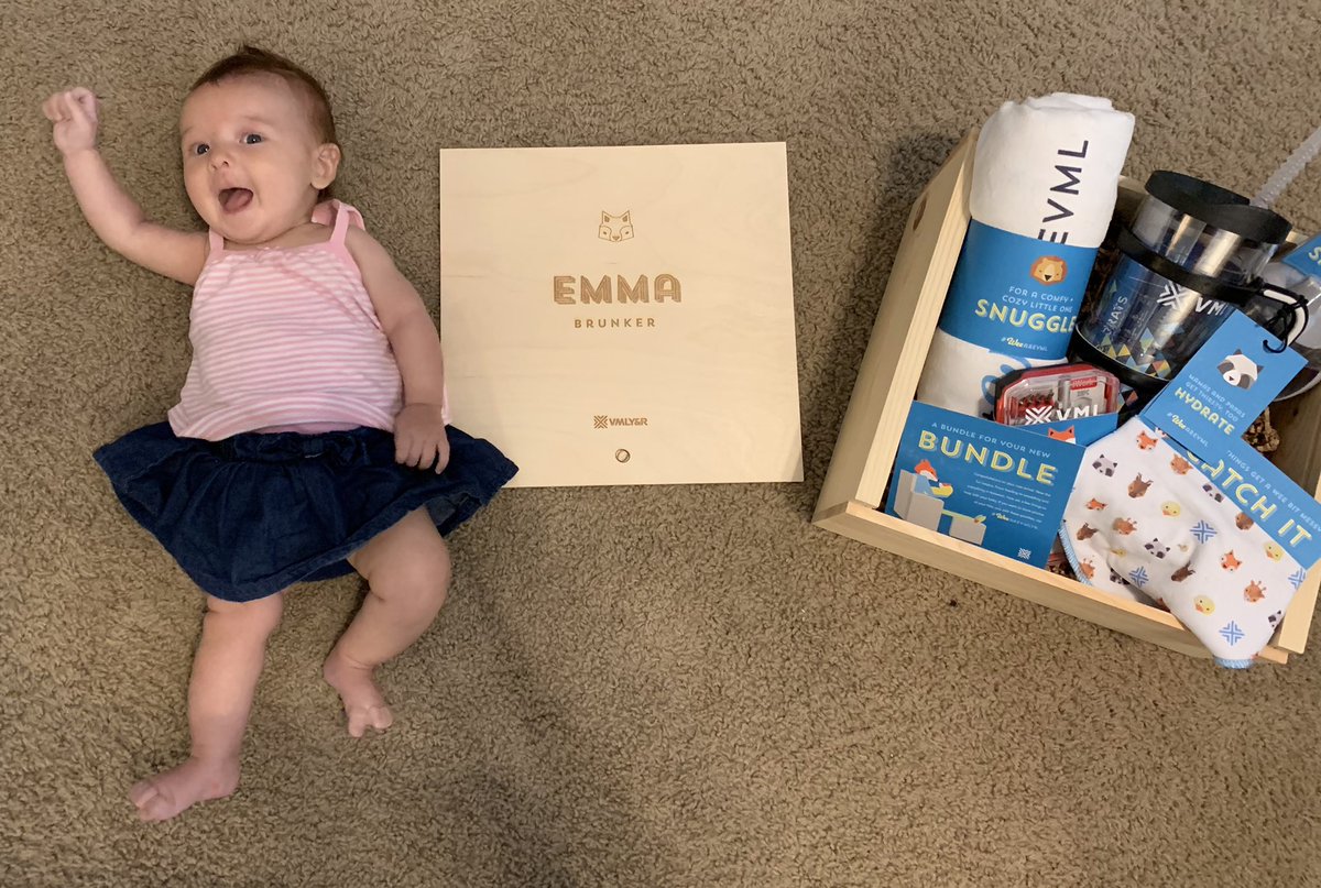 nickbrunker's tweet photo. Emma was so excited to get a special (and AMAZING) surprise gift from our @VMLYR family today! So grateful to work with this team of such thoughtful, talented people. #WeeAreVMLYR #CreativityToTheMAX @JonCookVMLYR @janarosz @AmyWinger @jgeheb https://t.co/ogIcsd6KlO