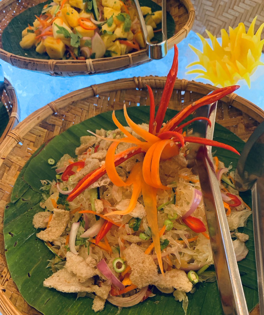 "The only thing we like better than talking about Food is eating. We talked enough, come and enjoy the Selera Kampung Buffet at Gobo Chit Chat.
 
Inbox us for reservation"