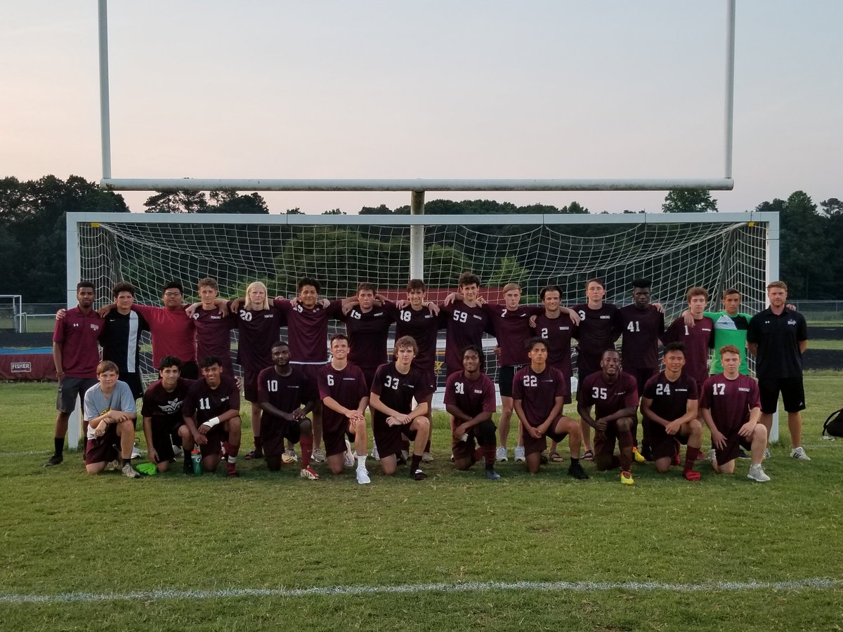 Boys ⚽️ is headed to the Regional Finals and State Tournament!!!!!
Finals at home on Thursday at 6pm. Pack the stands!!!
#EveryKnightEveryDay