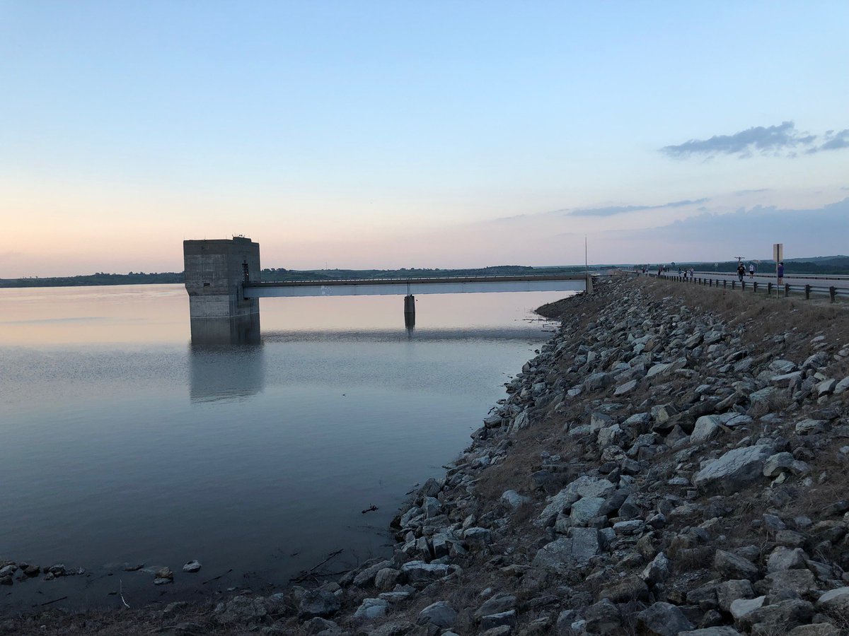 UpdatesFlood's tweet photo. To ensure dam safety, the Kansas City District, U.S. Army Corps of Engineers will begin to increase the water release from Tuttle Creek Dam in Manhattan, Kansas beginning Wednesday, May 29, 2019 --> https://t.co/moTILE1LlD https://t.co/MONpt2Wzir
