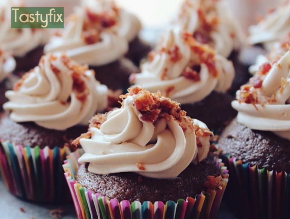 Tastyfix's tweet photo. lip smacking colorful soft creamy cupcakes!😋🍰❤️
#perfectdessert #tasty #tastyfix #cocolatelove #dessert #food #foodporn #chocolate #strawberry #chococips #delicious #vanillaicecream #sweetdessert #cake #foodlove #shortcake #eat #strawberries🍓😋 https://t.co/GGbdfQ4W4N