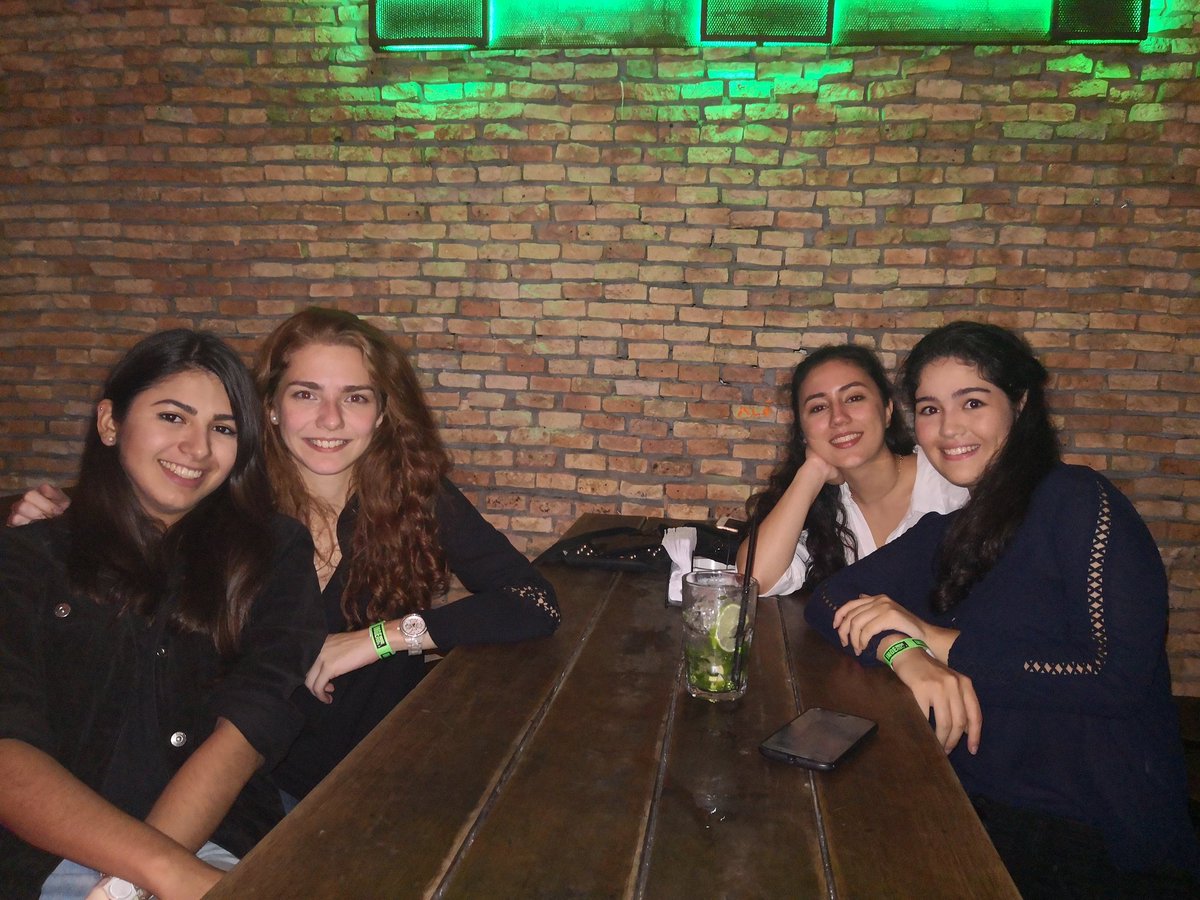 CEI_UNA's tweet photo. Oficialmente fue la última actividad realizada por la CD 2018 - 2019. Esperamos que la siguiente gestión pueda seguir mejorando el trabajo en pos del bienestar estudiantil, deseando el mejor de los éxitos. ¡Muchísimas gracias en verdad a todos por acompañarnos! 🙌🏻😌😁🎸🎤🕺💃 https://t.co/S1hLSLCv2P