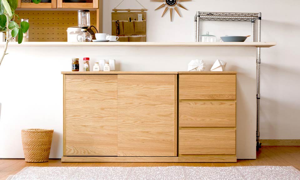 カウンター下収納