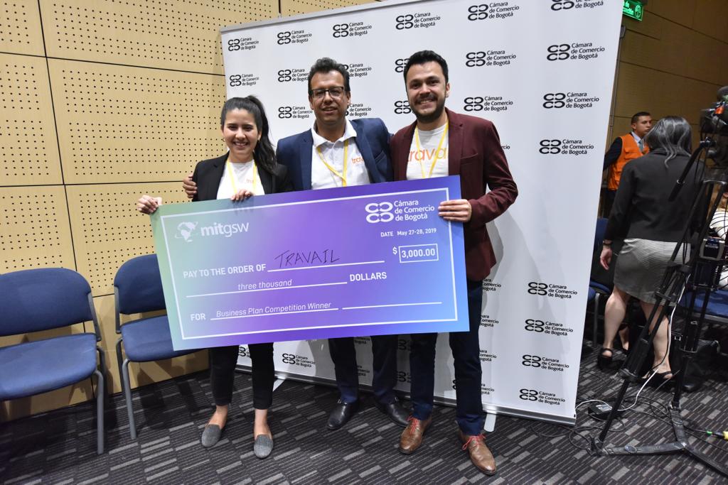 bogota_emprende's tweet photo. #EnVivo | El ganador del Business Plan Competition gana un programa de incubación por seis meses. ¡Felicitaciones a #Travail! 👏👏👏 #BogotáEmprendeCCB #MITgsw2019 https://t.co/eIrQO4i1pG