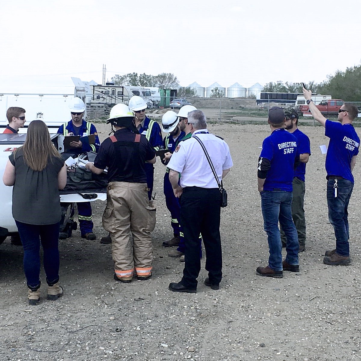 An​ effective response plan takes teamwork and preparation. We're training with our partners <a href="/SKGov/">Government of Saskatchewan</a> <a href="/MJFire/">Moose Jaw Fire Dept</a> <a href="/MooseJawEMS/">Medavie Health Services West - Moose Jaw</a> <a href="/RCMPSK/">RCMP Saskatchewan</a>​ this week, testing our #emergencyresponse to a simulated incident at our facility near Moose Jaw. 
Learn more at TransCanada.com/Emergency-Prep…