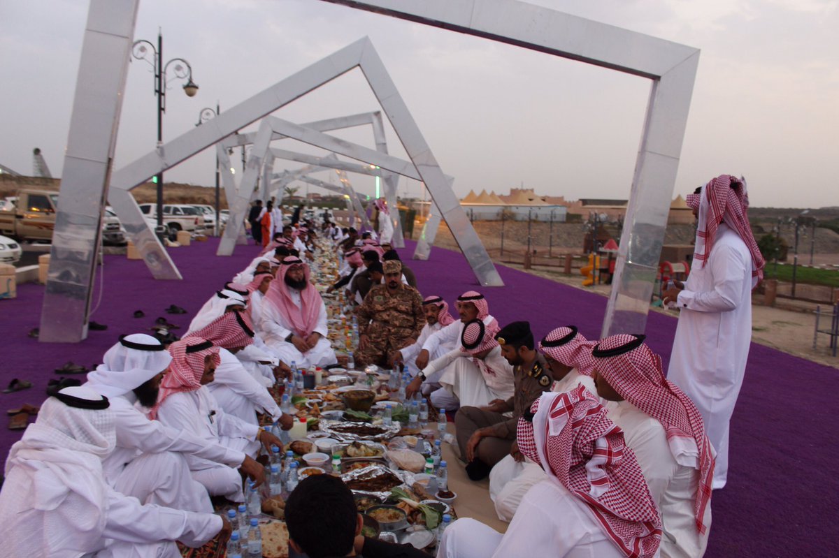 محافظ #الحرّث يشرف الإفطار الجماعي الذي أقامته #لجنة_التنمية_الاجتماعية والبلدية و #المجلس_البلدي.