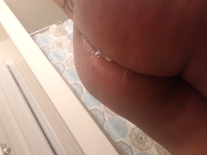 Who tha fuck is next. #cumbucket #sluttytuesday rt if you want to be. https://t.co/1ZyigvX5or<a href="/tag/cumbucket"class="tags">#cumbucket</a><a href="/tag/sluttytuesday"class="tags">#sluttytuesday</a>