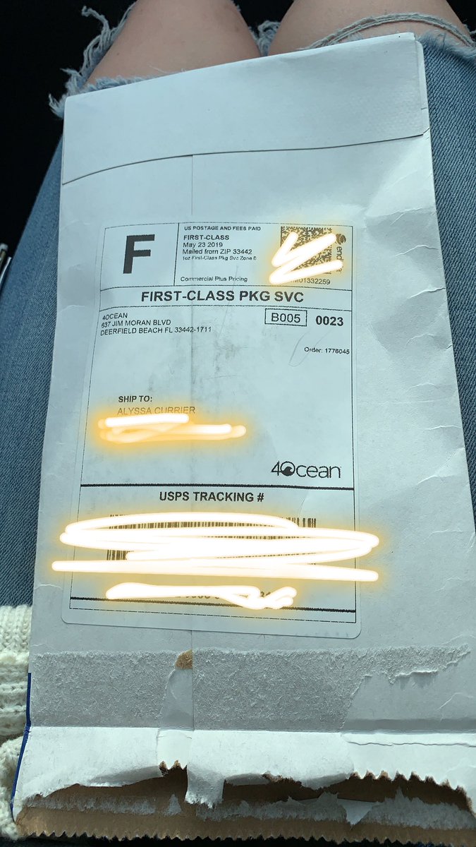 alyssacurrier_'s tweet photo. the brand @4oceanBracelets deserves recognition &amp; your money! with every purchase they remove 1 lb of trash from the ocean. not to mention that all of the packaging was paper. the bracelets are made fully out of recycled plastic &amp; i 10000% reccomend purchasing catch me wearing 20 https://t.co/UvOQ7mvRBc