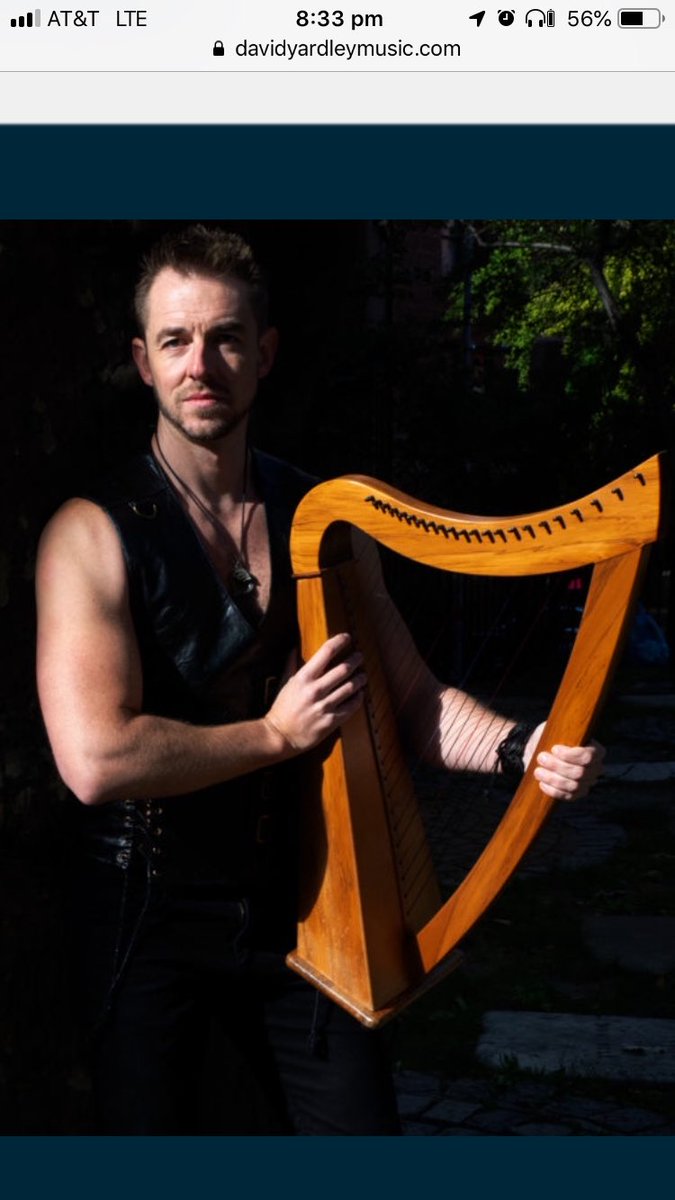 DYMedievalMusic's tweet photo. @NYTMetro happy to be a “weird and beautiful thing on the @NYCTSubway” - thanks @brianhecht! Stop by for more weird beauty, and to hear how the tiny harp sounds - https://t.co/vvfpWyIEFg. https://t.co/OrlUTn5s6i https://t.co/A1BfXwU8ky