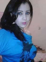 سؤال صريح للبنات تقدم لك رجل في الثمانينات من العمر ومليونير
1توافقين
2مستحيل
شباب اترك لكم التعليق