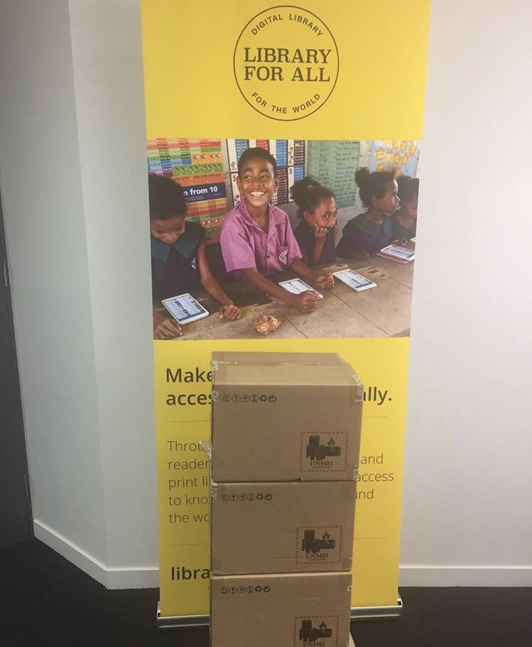 This week we're sending more boxes of tablets to schools in Papua New Guinea. But this time they aren't for the students - they are for the teachers! With our partners @ChildFundAU, @WorldVisionAus and @UniCanberra we have created handy teacher training videos. #libraryforall