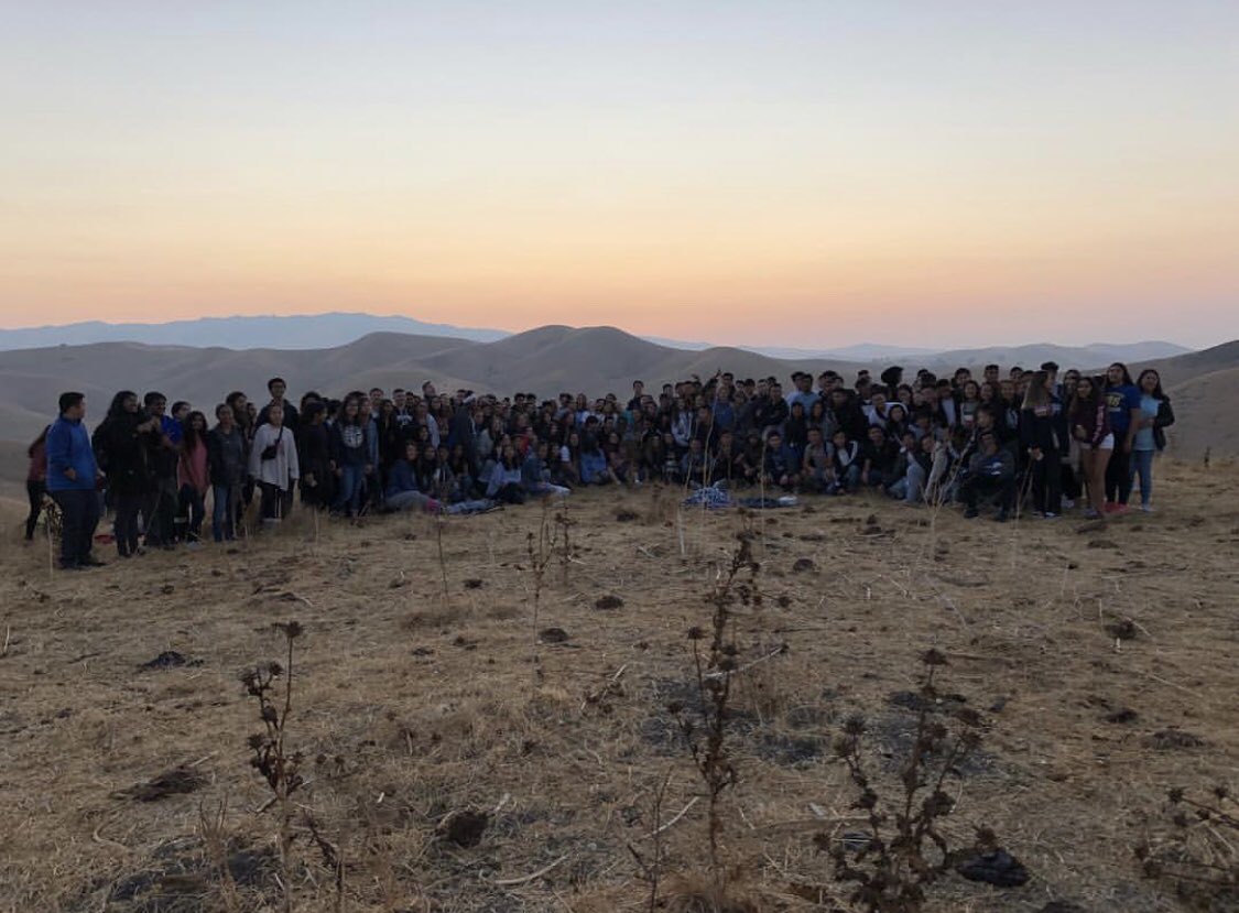 dvhsclassof2019's tweet photo. SENIOR SUNSET‼️ https://t.co/4WikguGSJn