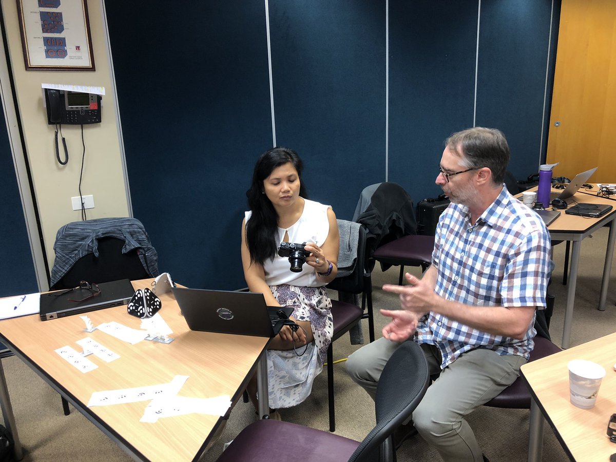 willfig's tweet photo. 3D modellers getting stuck into the nitty gritty at our @aims_gov_au workshop. @DrFerrariR @Sydney_Science @USydMSI @Sydney_Uni #3Dreefs https://t.co/PxGMpbw3Nk