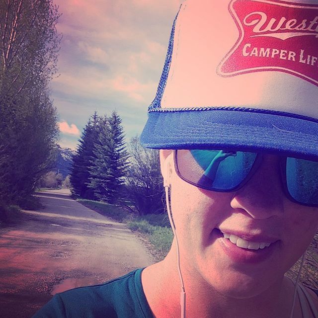 Ch3rylJoan's tweet image. First run of the season #breakintheweather #outruntherain #feelssogood bit.ly/2EG5ifr