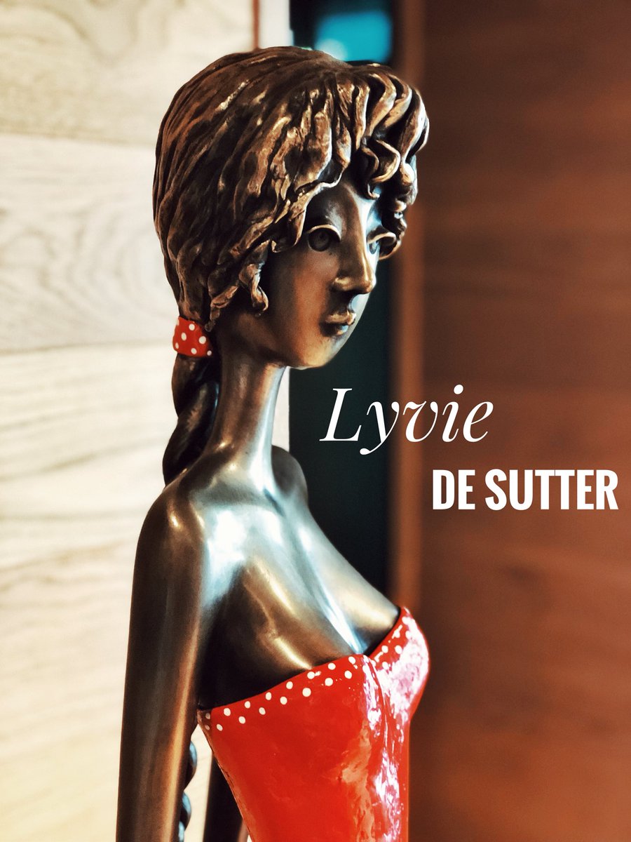 Toanerestaurant's tweet photo. Notre nouvelle œuvre-d’art faite de bronze réalisée par l'artiste belge de renommée internationale Lyvie De Sutter. Merci à la Galerie Nuances Et Lumière.
#Toane #restaurant #art #Lyon #lyonresto #gastronomie #grezieu #ToquesBlanchesLyonnaises #oeuvreDart #sculpture https://t.co/lhhvpnA2JE