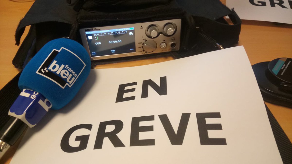 Filmer la radio, c’est un peu comme mettre des photos dans un livre, ça en gâche toute la magie!