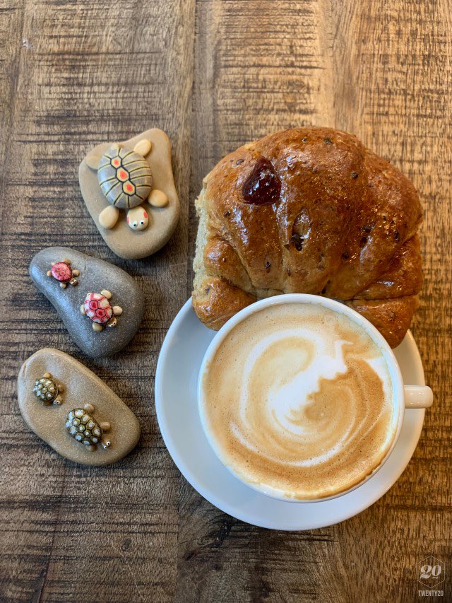 ciaobucarest's tweet photo. Dai un'occhiata alla mia foto su @twenty20app. My sweet slow breakfast
https://t.co/nQ82u4ZRRd #breakfast #breakfasttime #breakfastlover #mybreakfast #latebreakfast #breaky #coffeebreak #brekkie #caffelatte #colazione #miculdejun #kahvaltı #frukost #petitdéjeuner #mëngjes https://t.co/uT77bojbEE