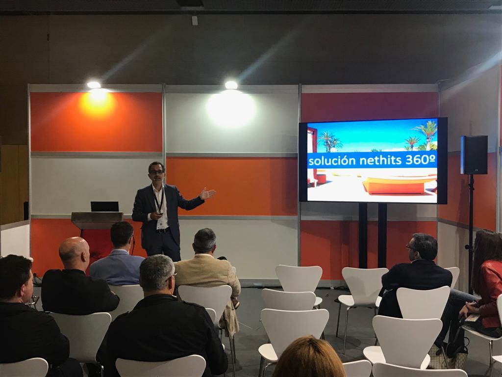 Nethits_'s tweet photo. Ayer en @tecnohotelforum BARCELONA compartimos algunas claves sobre las necesidades de conectividad en los hoteles y nuestra solución 360+ para sus infraestructuras de telecomunicaciones. Hablamos de cómo podemos ayudar a tu #hotel, somos auténticos expertos. https://t.co/PoR0SnFWa8