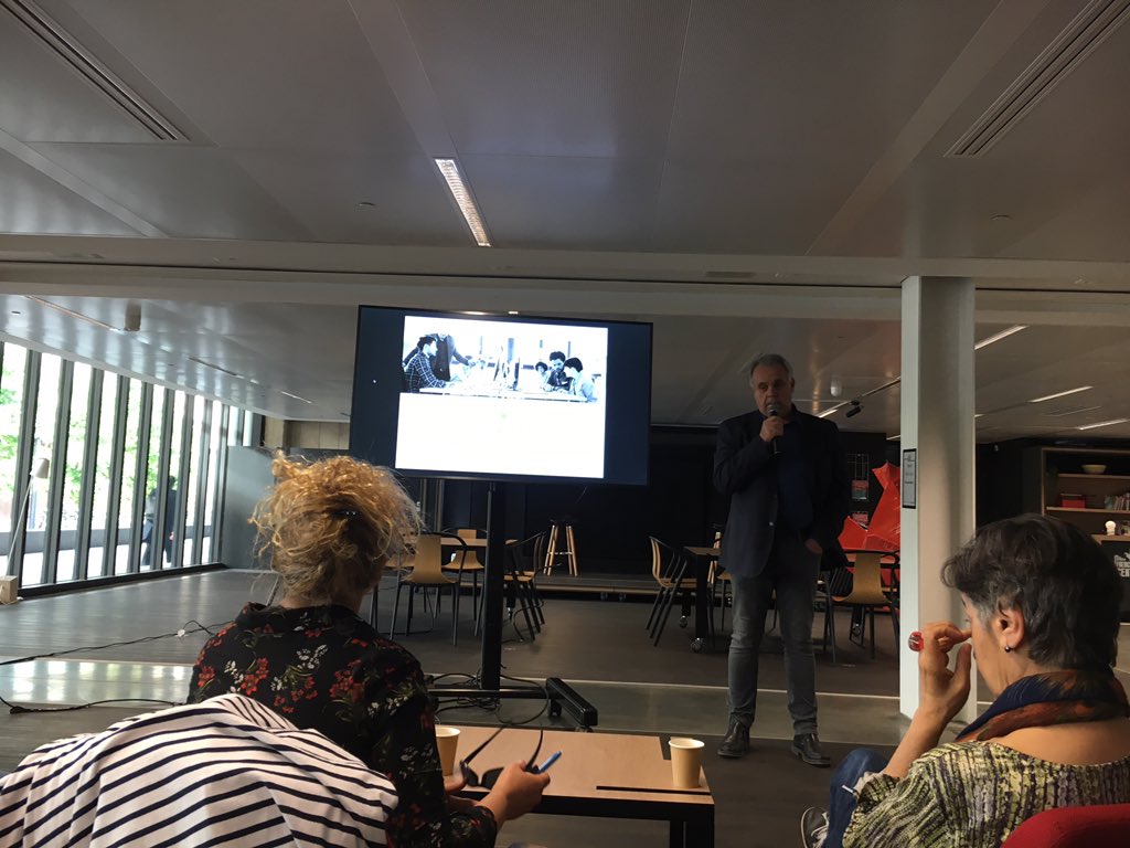 MAP_Lab's tweet photo. conférence [#InriaTechTalk #Bigdata], animée par Fabien Laporte de l’équipe @Inria_Lille. https://t.co/GFGV24ojPD