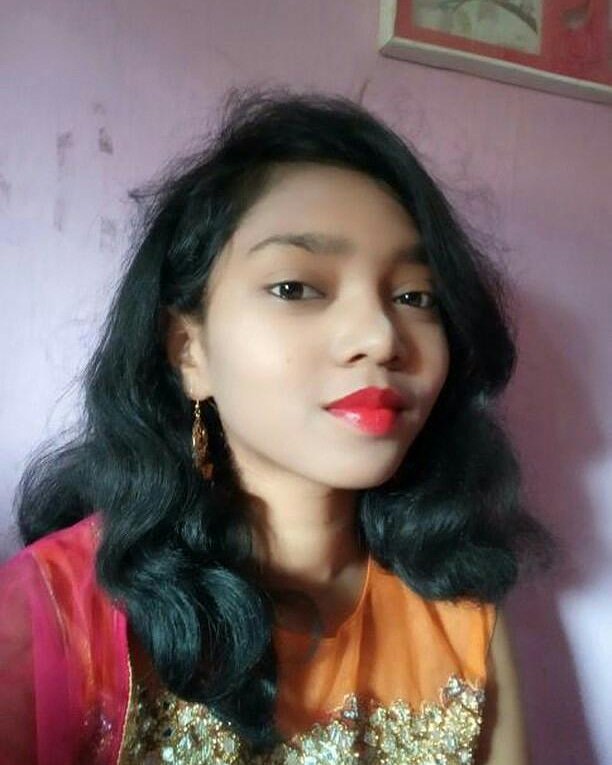 santhalworld's tweet photo. #santhal #sarna #kuri
@santhal_world ➡@shantisanu
🏡 👉#baripada #orissa
Follow @shantisanu
#indiansaree 💕 💕
 #potrait photography💕💕
#instamodels💕💕💕
#ethinic#outfit#getup 👌 ade chehra💕💕💕
👌 jhakas kuri 👧
#Orissa #kuri #share #comments
#johar 🙏 #marang_buru_hirla https://t.co/0VG6MLbrHq
