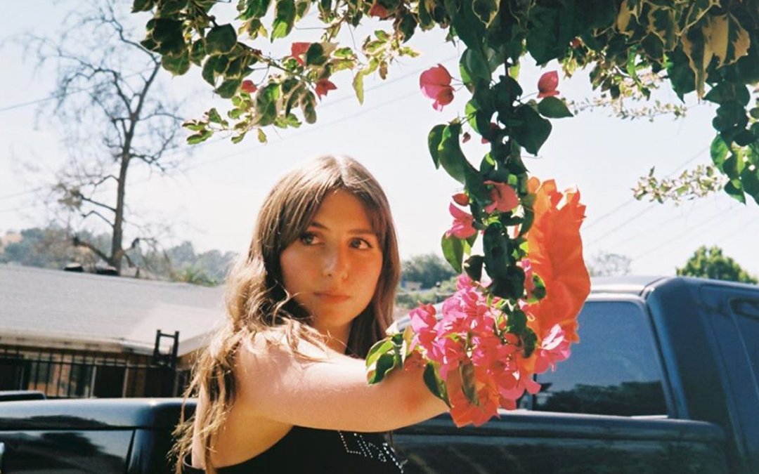 Let’s Hear It For The…GIRLS: wp.me/p2iymy-kYx

A gender-based series showcasing some very talented solo humans!

feat: <a href="/liladrewmusic/">Lila Drew</a>, <a href="/whoismoli/">Moli</a>, <a href="/songsbyhan/">HÅN</a>, <a href="/fluirmusic/">FLUIR</a>