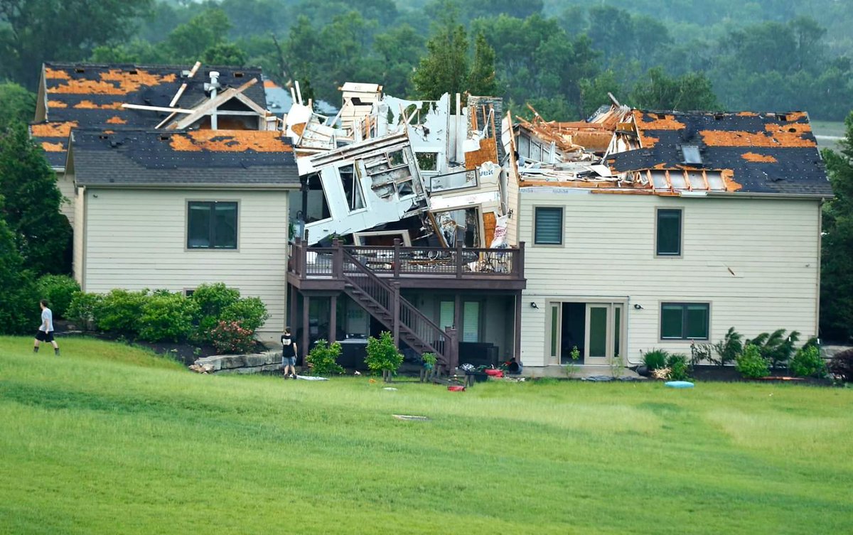 themattgalloway's tweet photo. Here's a photo gallery of tonight's tornado damage in Douglas County from our @ChrisNeal89: https://t.co/m7B2lkoiOE https://t.co/SvrYB2reAp