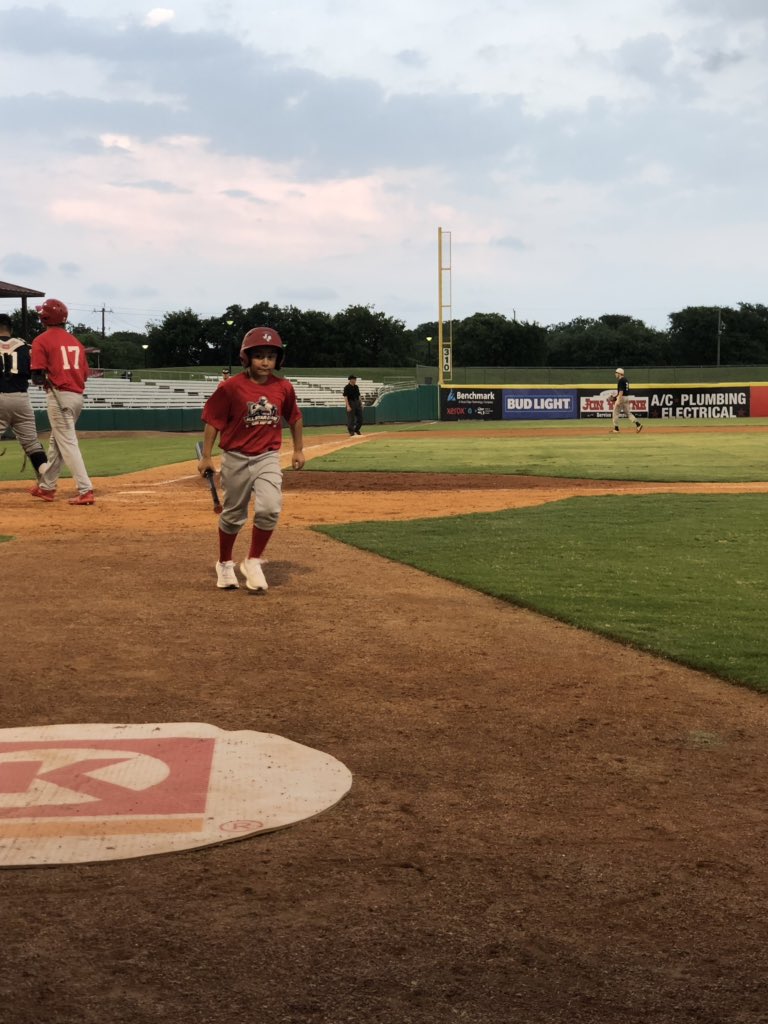 San Antonio Harlandale Baseball tweet media