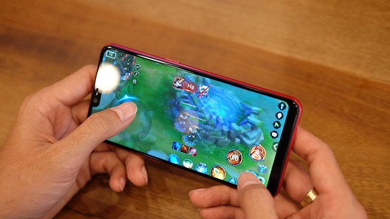 nhattancps's tweet photo. #realme_2 #realme_2_64gb #realme_2_4gb #realme #cellphones @nhattancps
Realme 2 4GB RAM / 64GB ROM được trang bị bộ vi xử lý Snapdragon 450, bao gồm 8 lõi có xung nhịp tối đa 1.8GHz.
Tại CellphoneS, giá Realme 2 64GB chỉ hơn 4 triệu.
https://t.co/hLkmsvDoRF https://t.co/FhcXP2TKQL