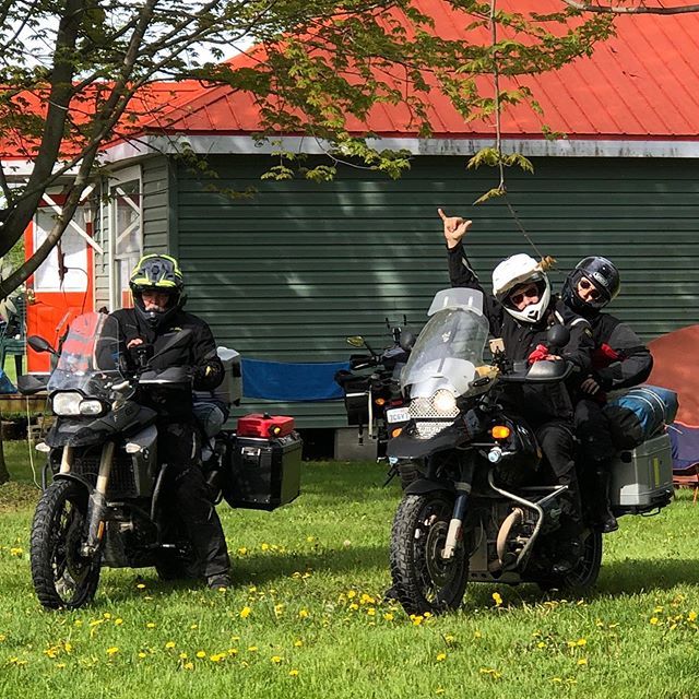 Awesome vibes at the 2019 edition of Horizons Unlimited Ontario last weekend 🤘

#huontario #notallwhowanderarelost #motorcycletherapy #mototherapy #motocamping #motorcyclecamping #advrider #adventurerider #humm #achievabledream #horizonsunlimited #bm… bit.ly/2QDY5RT