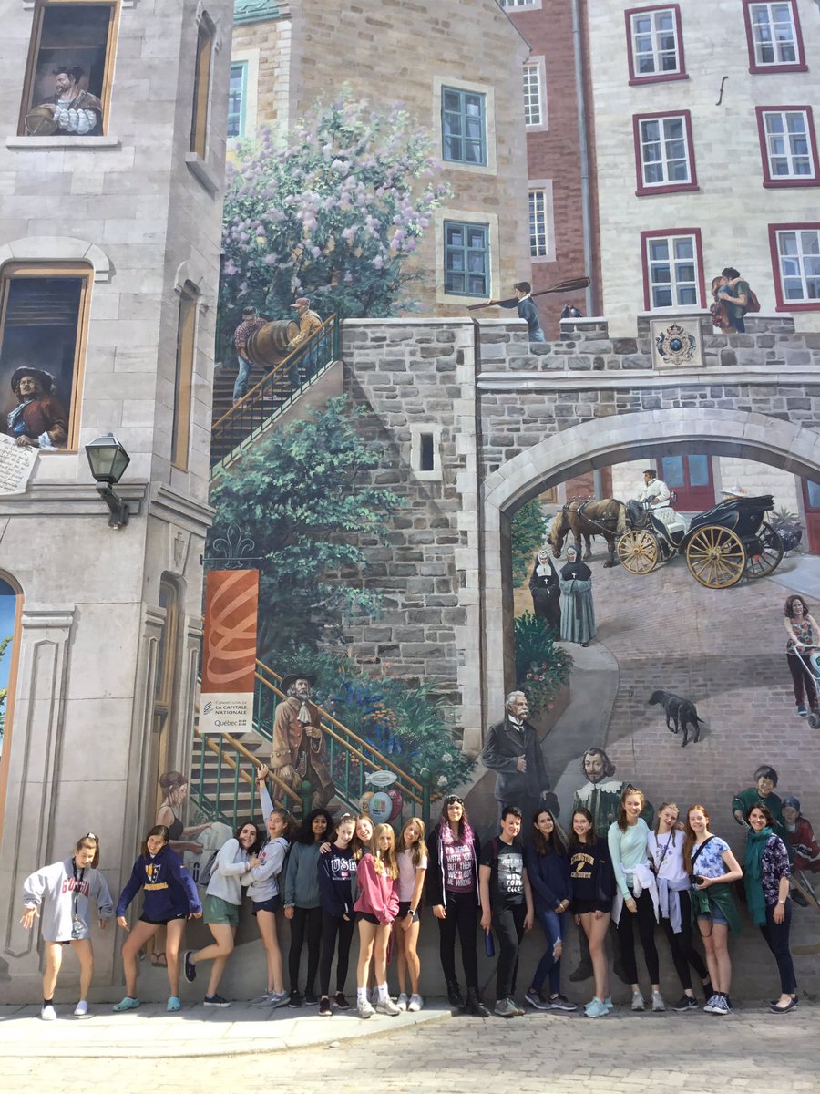 FrenchDiamond1's tweet photo. What an awesome day 1 French students from Diamond have enjoyed in Québec!  Walking tour, dinner, traditional dance workshop and poutine!  @DiamondMSPrin @lexingtonsuper https://t.co/d2Qk2O8vRK