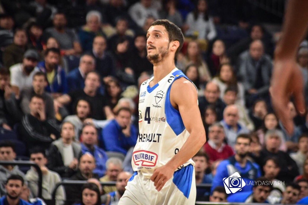 <a href="/ClubMalvin/">Club Malvín</a> derrotó a <a href="/Aguada_oficial/">Club Atlético Aguada</a> 91 a 83 y puso la serie 2-3 .Gran partido de <a href="/DeJuan45/">DeJuan Blair</a> con 25 pts y 13 reb,acompañado por Nicolás Mazzarino con 17 . En Aguada <a href="/AThornton14/">Al Thornton</a> hizo 31 pts y 5 Reb.El Domingo va el 6to donde de ganar Aguada es Campeón 📸:@Laly_Da_Silva