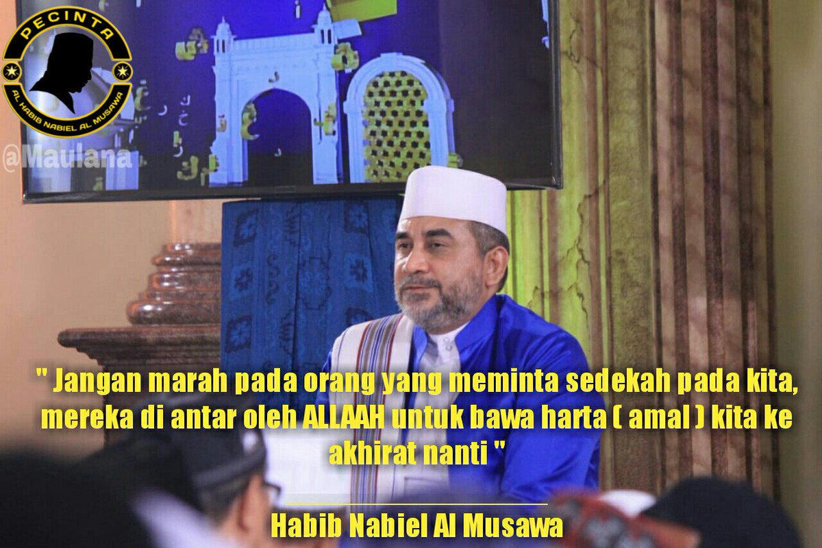 nabiel_almusawa's tweet image. Sudah mulai baik ibadahmu pd ALLAAH SWT di Ramadhan ini anakku..? AlhamduliLLAAH.. Sekarang perhatikan hubungan mu pd manusia juga yaa.. Jgn pernah menghardik orang yg meminta, klo tak punya tolaklah dg halus.. Sb mereka diutus ALLAAH SWT tuk membawa hartamu langsung ke akhirat..