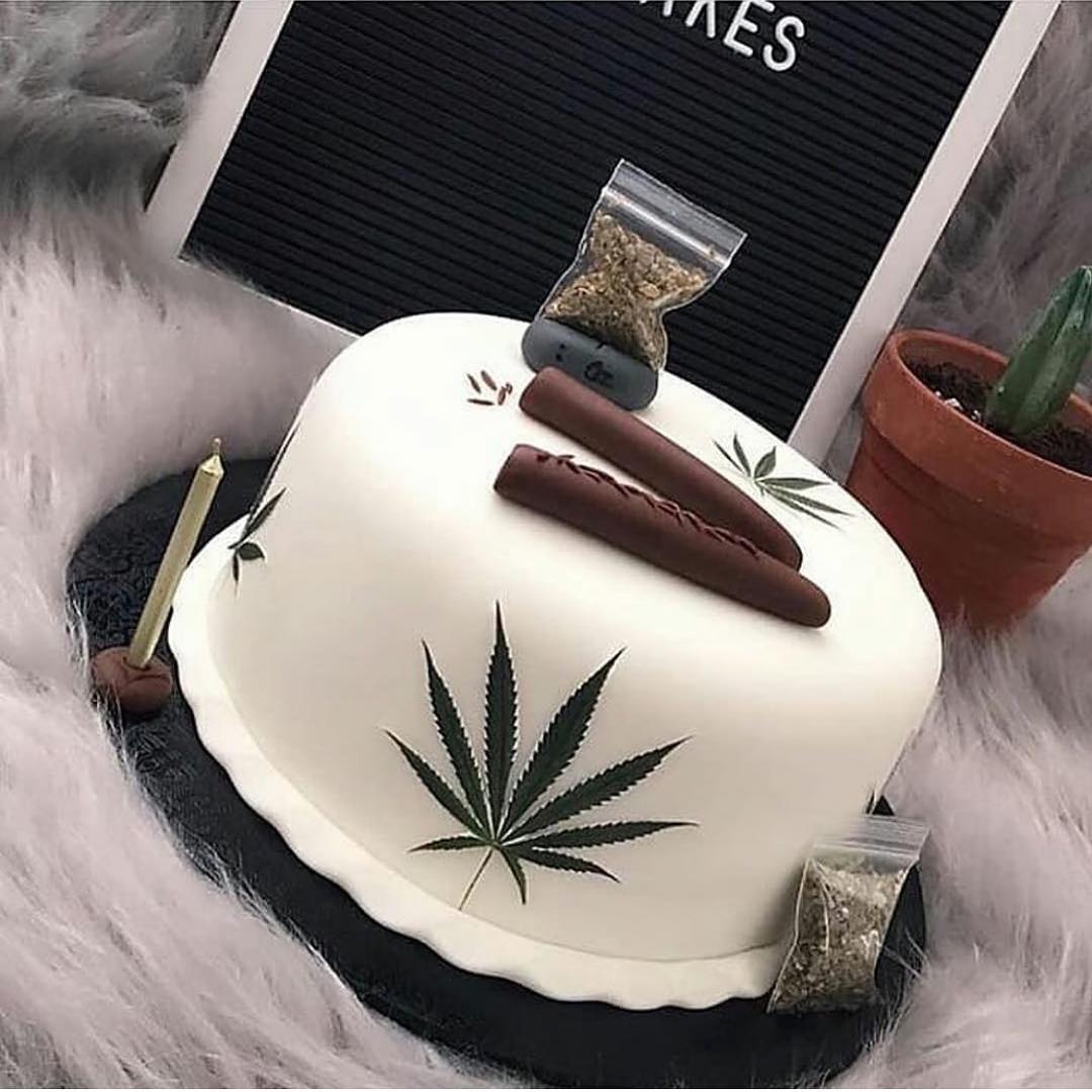 weedydotcom tweet media