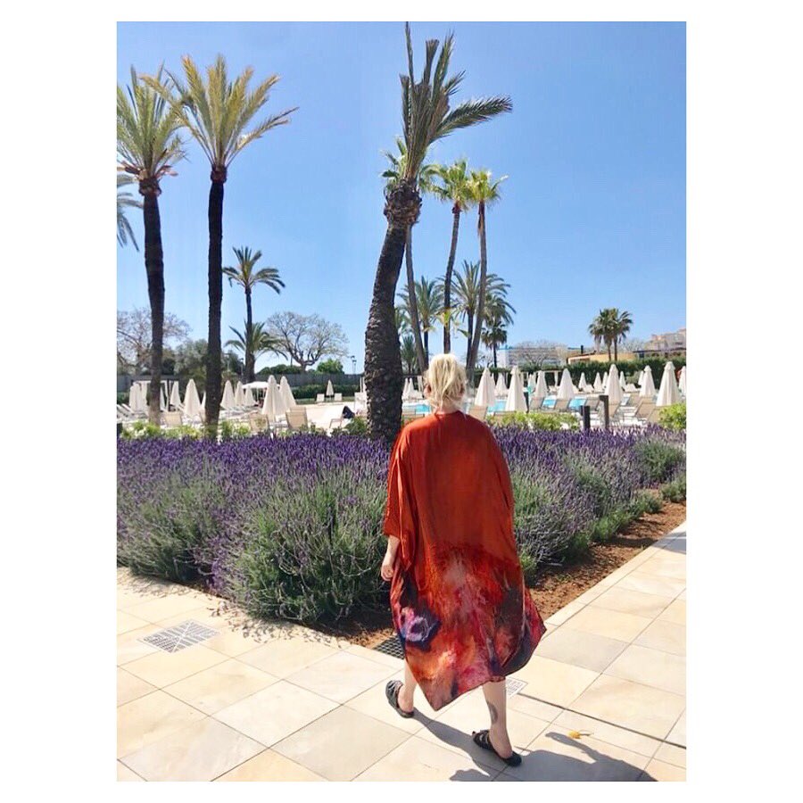 Good Morning beautiful people! This photograph sent to us by a client has got us seriously jealous! She took her bespoke piece on holiday to Spain 😍 Can we join you @fevlesley ?! 
#bespoke #madetoorder #textiles #yorkshiretextiles #luxurytextiles #handmade #craft #summerclothing