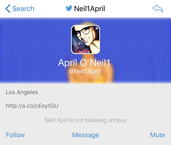 1 pic. Just a heads up, neither of these accounts are me. So if you’ve been followed or messaged by them