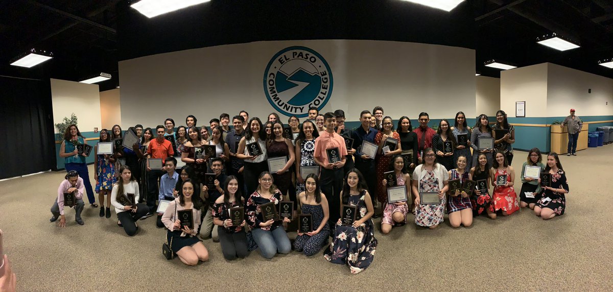 MECollege_HS's tweet photo. @missionechs is ending the year on a high note celebrating academics and saying farewell to the class of @Mechs2019. We are #PhoenixFamily, #FirstandBest, &amp; #TeamSISD https://t.co/G5bZZrZT5N