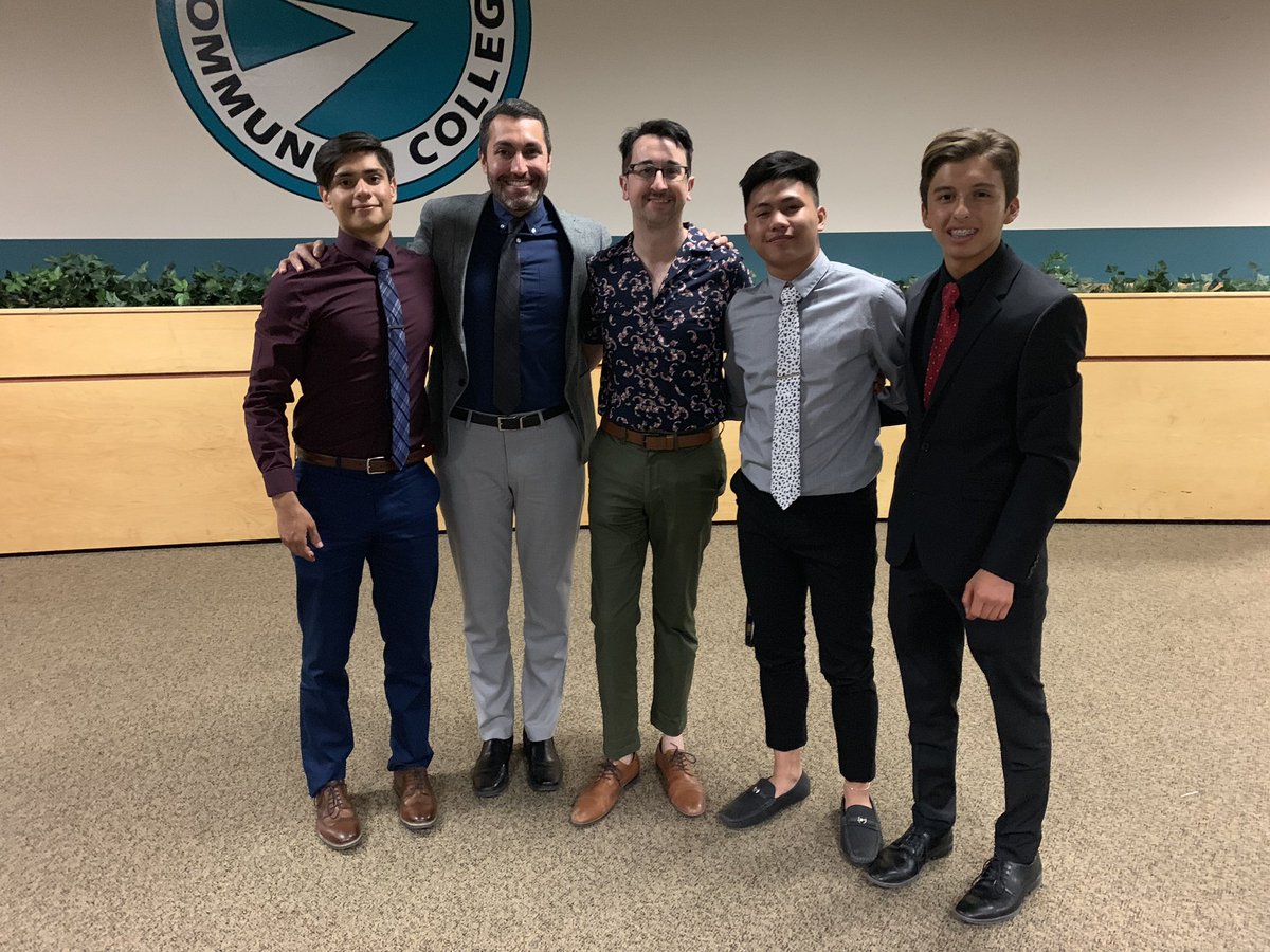 MECollege_HS's tweet photo. @missionechs is ending the year on a high note celebrating academics and saying farewell to the class of @Mechs2019. We are #PhoenixFamily, #FirstandBest, &amp; #TeamSISD https://t.co/G5bZZrZT5N