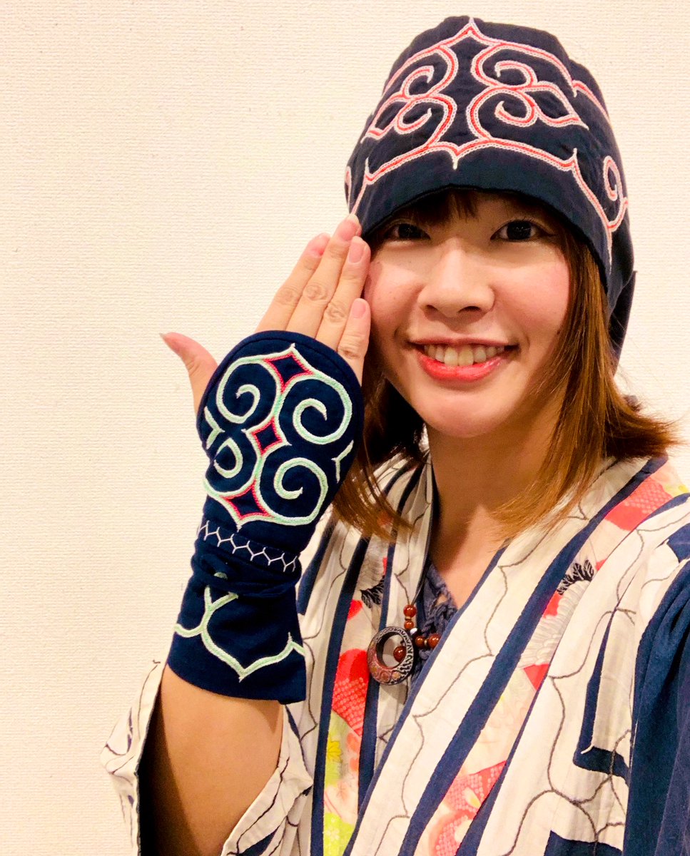 アイヌ民族衣装も着せていただきました！アイヌ民族である関根さん